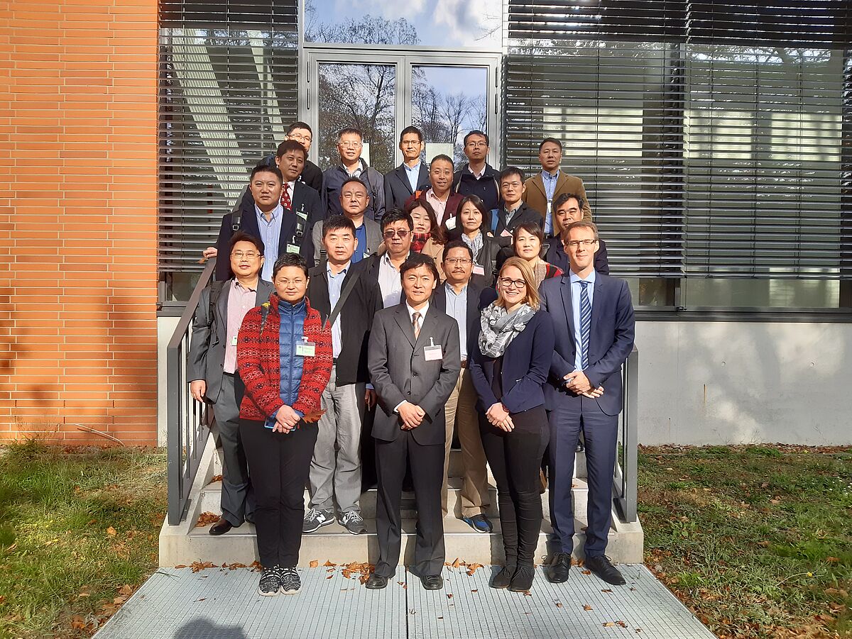 Gruppenbild vom Besuch der Delegation aus Shanghai beim Bundesarchiv in Berlin-Lichterfelde, 25. Oktober 2019