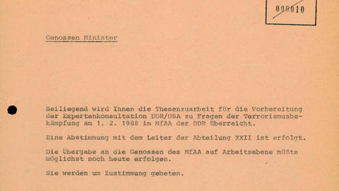 Thesenzuarbeit für Erich Mielke in Vorbereitung der Antiterrorismuskonsultationen der DDR mit den USA